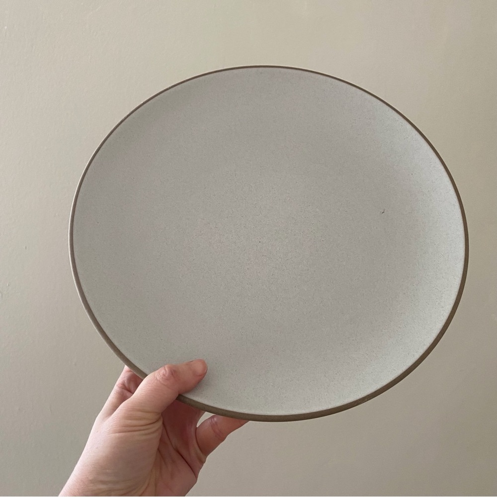 $58 New Heath Ceramics Sand Color Coupe Dinner Plate 11'' Diameter 0720-7